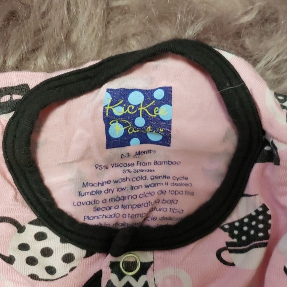 Tea time kickee pants converter gown - Picture 2 of 2